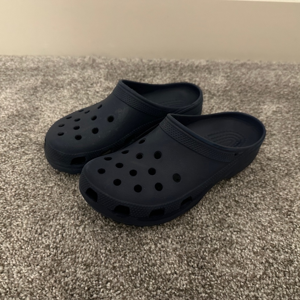 Navy Blue Crocs Classic Clogs Slippers - Men's 8 / Women's 10